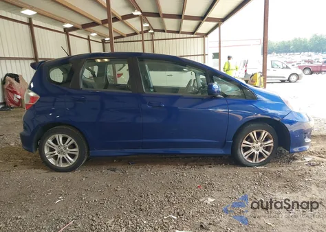 2010 Honda Fit Sport z USA, uszkodzony, nr VIN JHMGE8H49AS024372